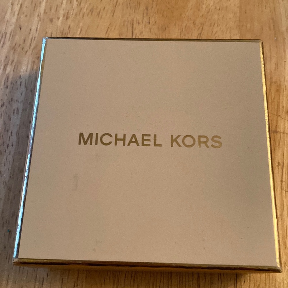 Michael Kors box 4,2x4,2x1,1”